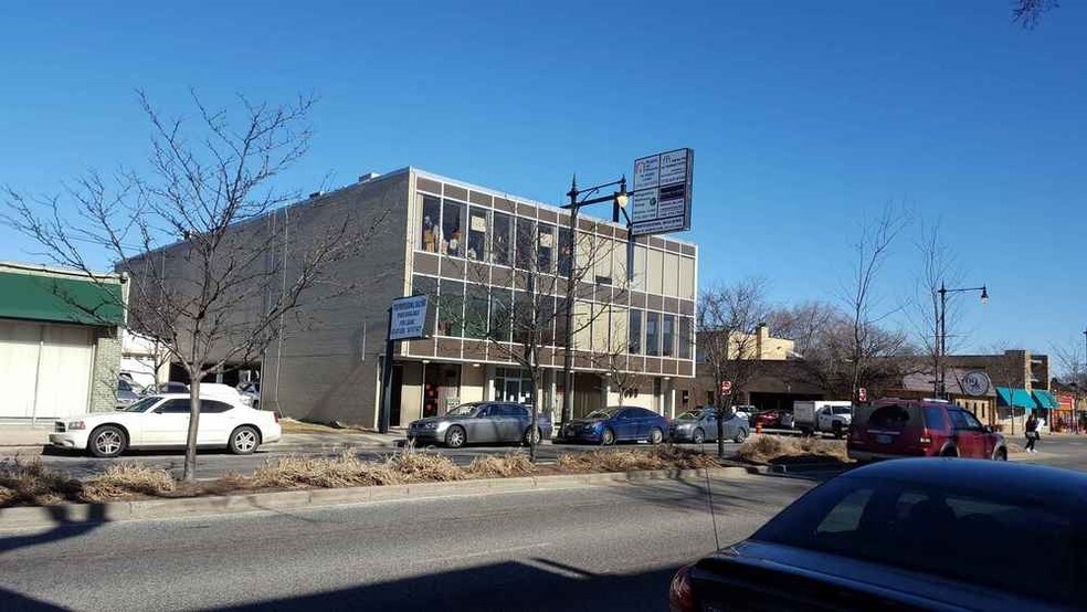 More Photos Of 7000 W North Ave, Chicago Medical For Sale