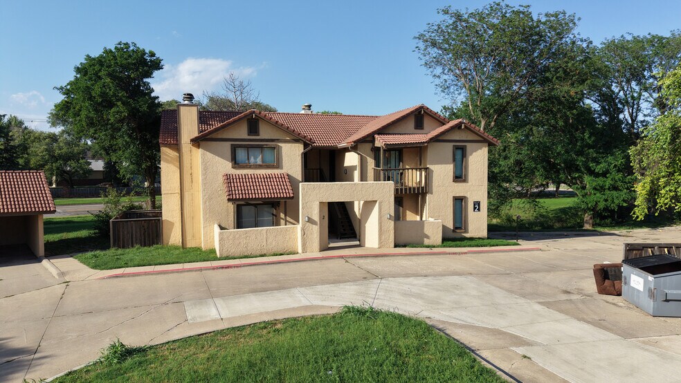 More Photos Of 1625 S Longford Ln, Wichita Apartments For Sale