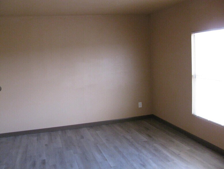 More Photos Of 12600 W US Highway 82, Savoy Apartments For Lease