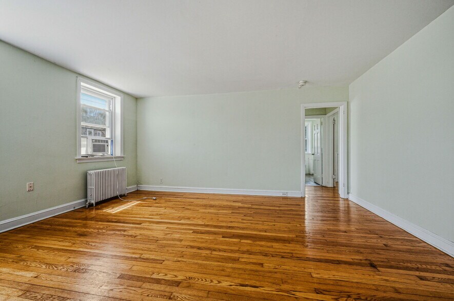 More Photos Of 2901 N Broom St, Wilmington Apartments For Sale