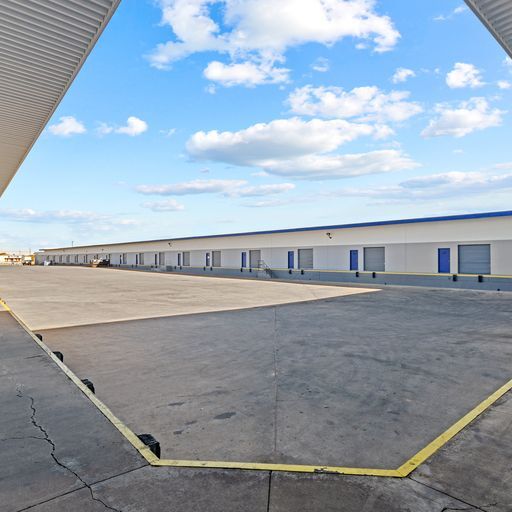 More Photos Of 2703 W Industrial Ave, Midland Warehouse For Lease