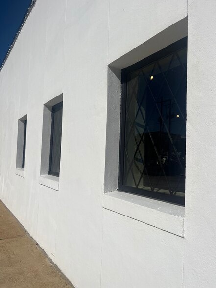 More Photos Of 2445 Highway 51, Hernando Restaurant For Lease