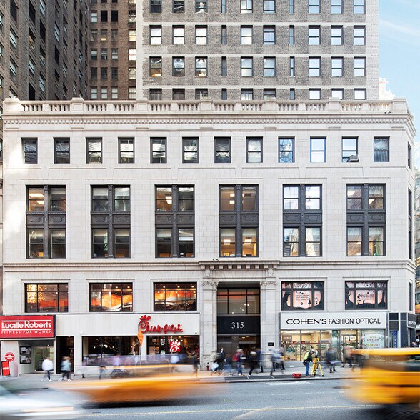 More Photos Of 315 Madison Ave, New York Coworking Space