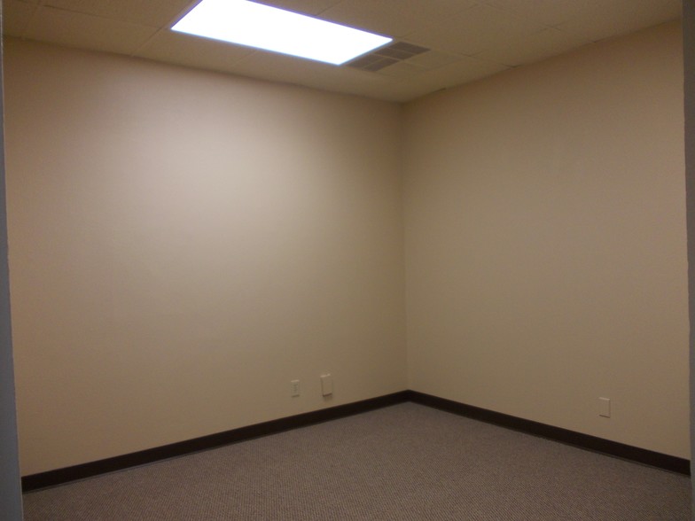 More Photos Of 1230 High St, Auburn Office For Lease
