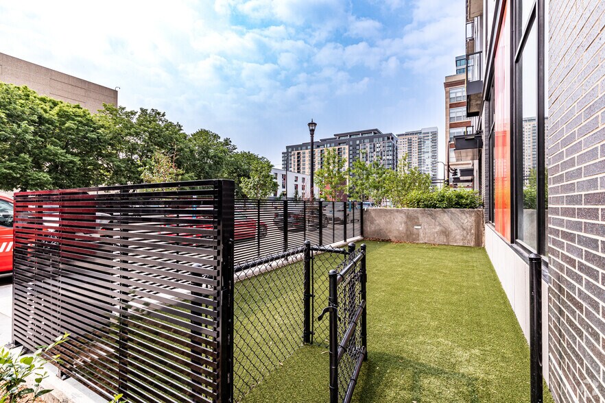 More Photos Of 650 Portland Ave S, Minneapolis Apartments For Lease