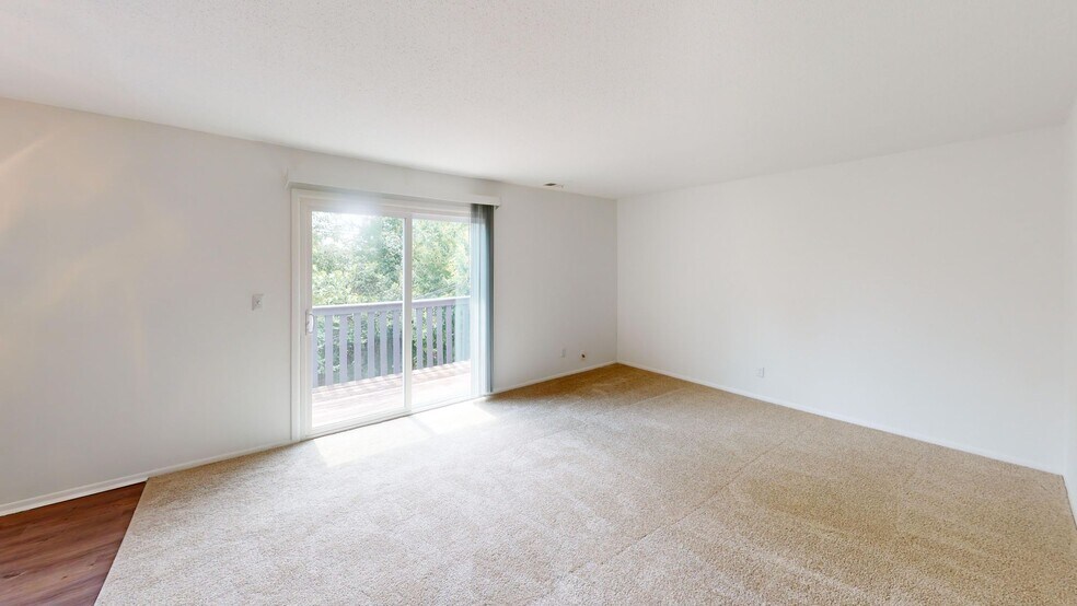 More Photos Of 240 Grovewood Pl, Beech Grove Apartments For Sale