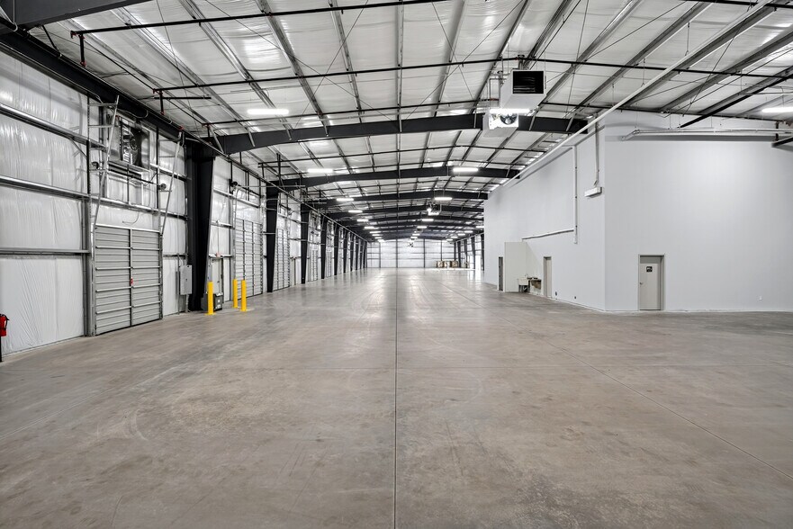 More Photos Of 121 Osage dr, Greenville Warehouse For Sale