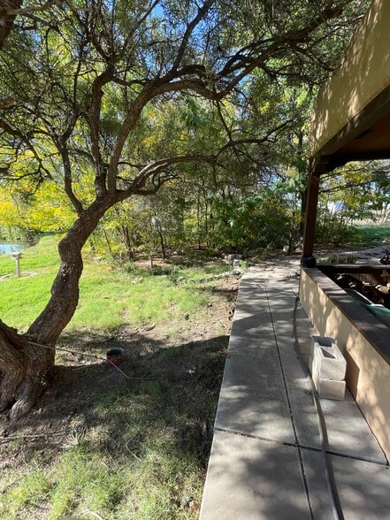 More Photos Of 1804 E College Blvd, Roswell General Retail For Sale