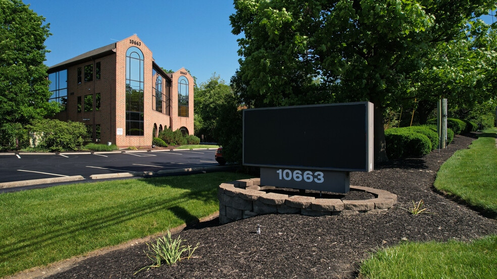 More Photos Of 10663 Montgomery Rd, Montgomery Medical For Lease