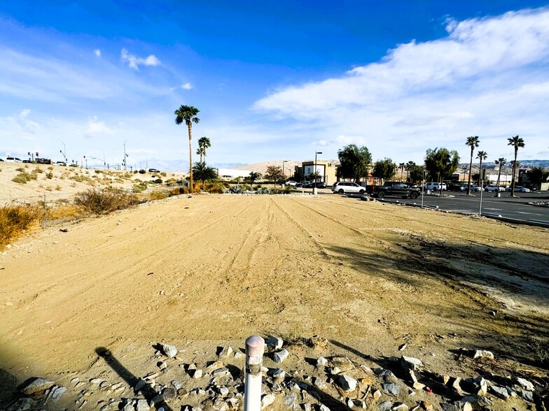 More Photos Of 31380 Bob Hope Dr, Cathedral City Land For Sale