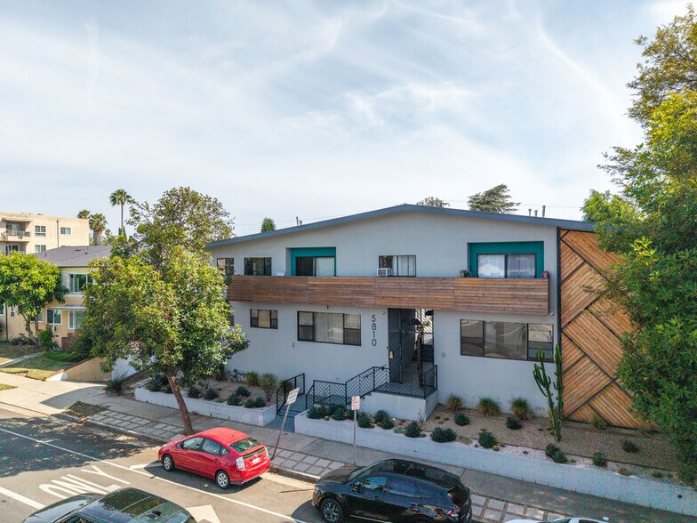 More Photos Of 5810 San Vicente Blvd, Los Angeles Apartments For Sale