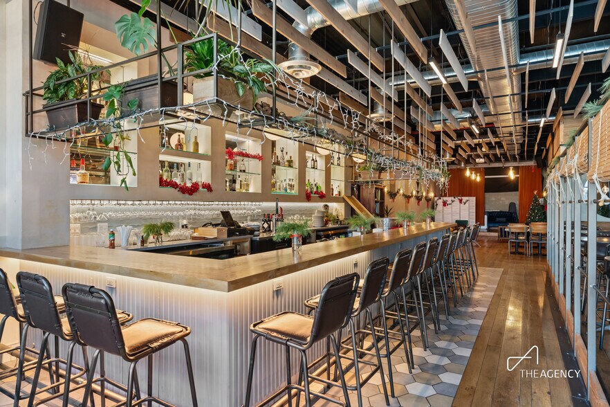 More Photos Of 34-39 31st St, Long Island City Restaurant For Lease
