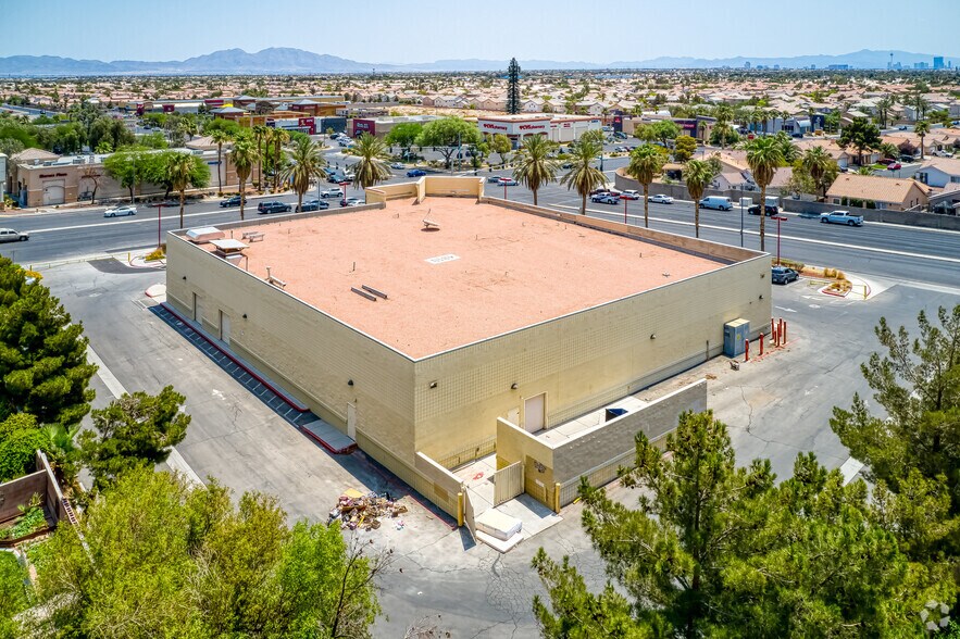 More Photos Of 4810 W Ann Rd, Las Vegas Freestanding For Lease