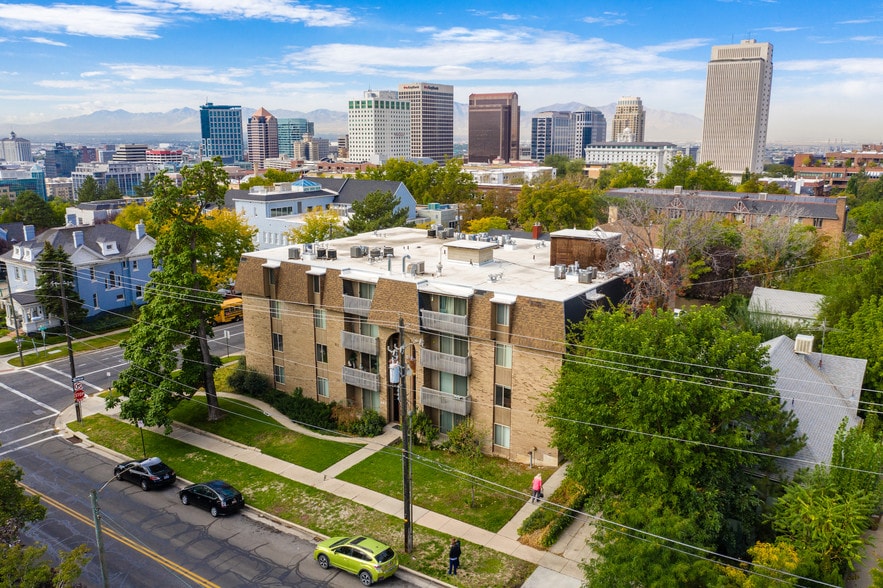 More Photos Of 107 N B St, Salt Lake City Apartments For Sale