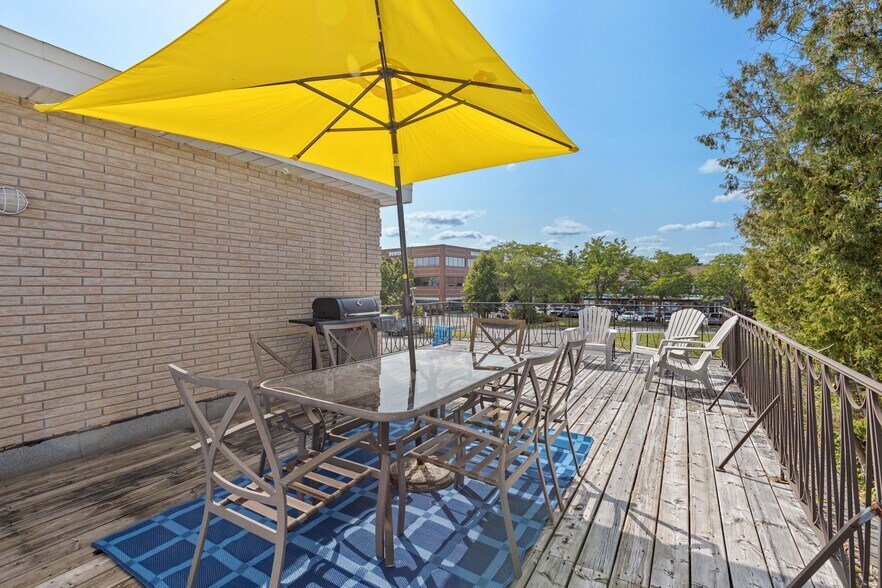 More Photos Of 806 Greenbank Rd, Ottawa Office For Sale