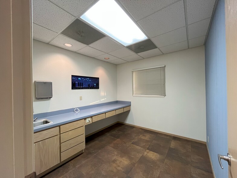 More Photos Of 1667 Dominican Way, Santa Cruz Medical For Lease