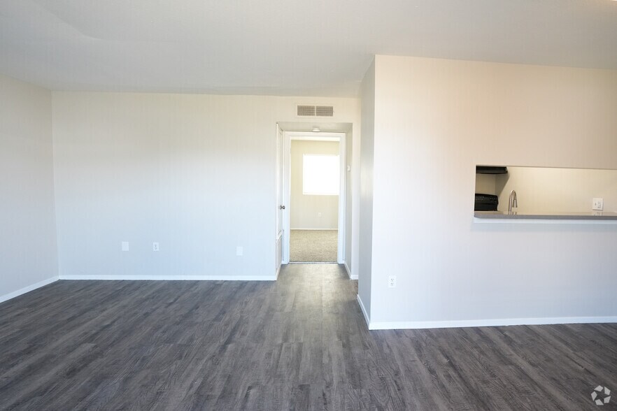 More Photos Of 621 Houston Ave, Jackson Apartments For Sale