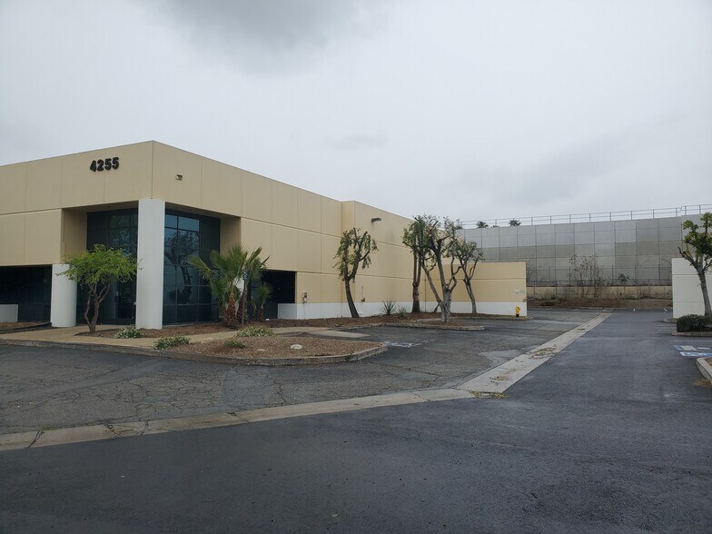 Primary Photo Of 4255 E Airport Dr, Ontario Warehouse For Lease