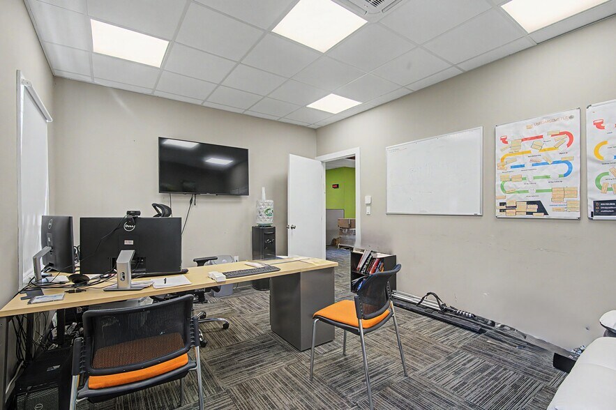 More Photos Of 11 Abrams Rd, Central Valley Office For Sale
