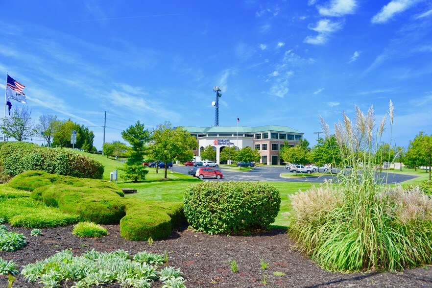 More Photos Of 2299 Technology Dr, O'Fallon Office For Lease