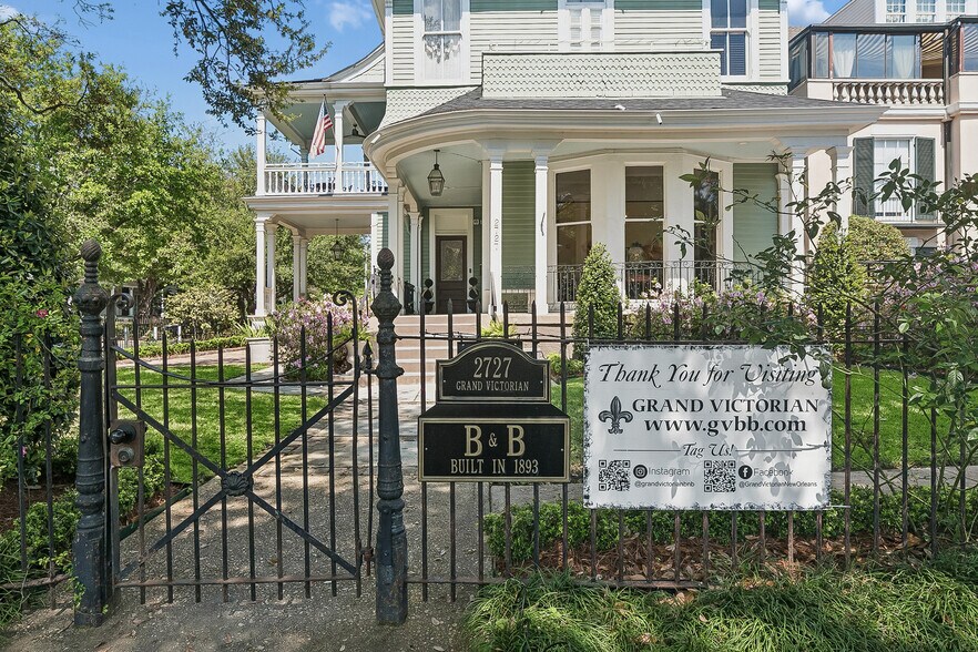 More Photos Of 2727 Saint Charles Ave, New Orleans General Retail For Sale
