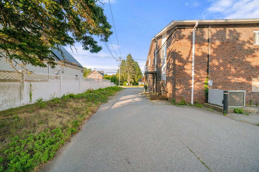 More Photos Of 1123 Rockdale Ave, New Bedford Rehabilitation Center For Sale