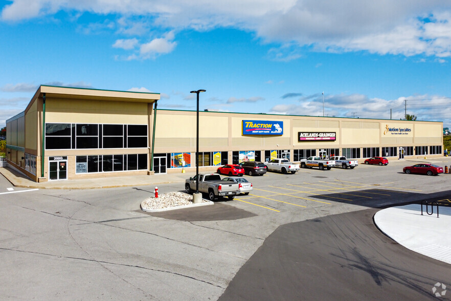 Primary Photo Of 3020 Hawthorne Rd, Ottawa Showroom For Lease