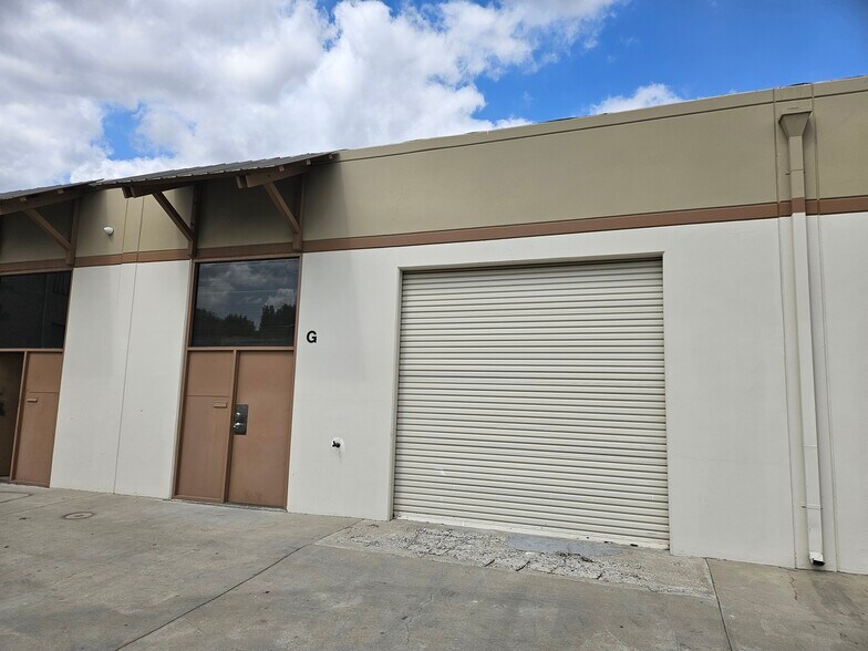 More Photos Of 8501 Canoga Ave, Canoga Park Manufacturing For Lease