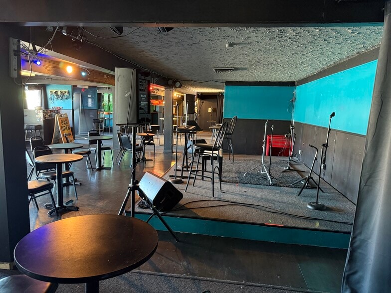 More Photos Of 2530 NE 82ND Ave, Portland Restaurant For Sale