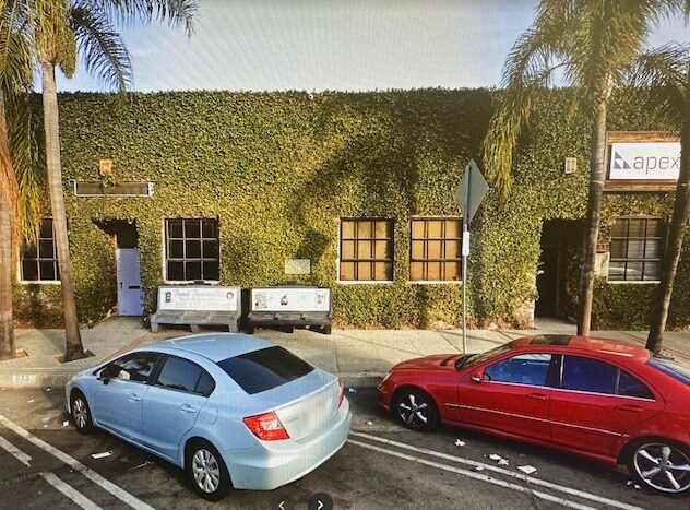 Primary Photo Of 811 W Gardena Blvd, Gardena Loft Creative Space For Lease