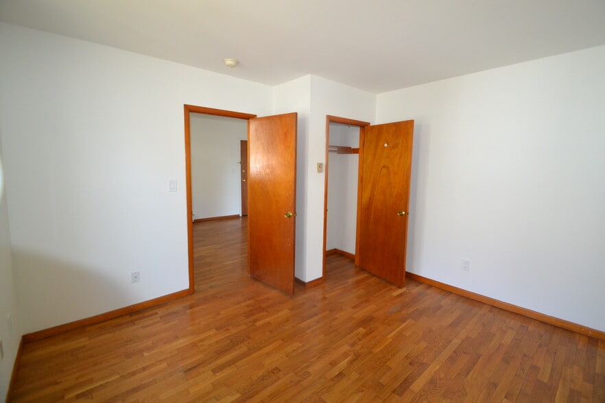 More Photos Of 510 Piermont Ave, Piermont General Retail For Sale