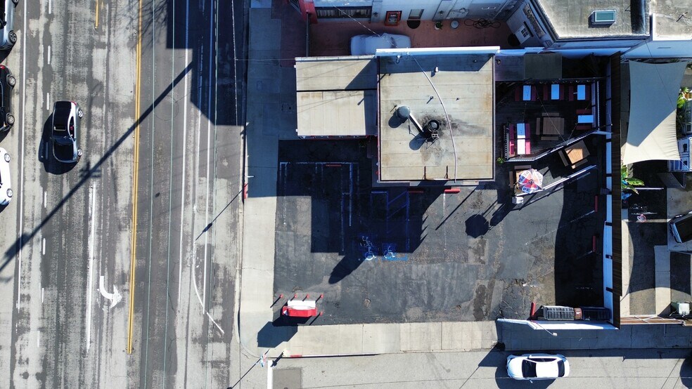 More Photos Of 1876 E Main St, Ventura Freestanding For Sale