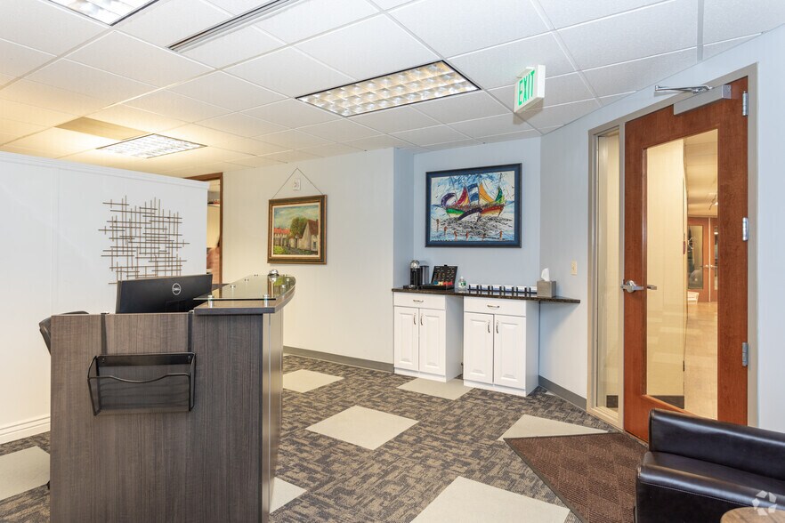 More Photos Of 8301 E Prentice Ave, Greenwood Village Office For Sale