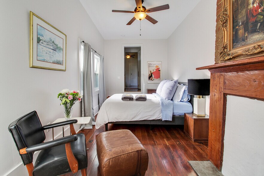 More Photos Of 1572 Magazine St, New Orleans Specialty For Sale