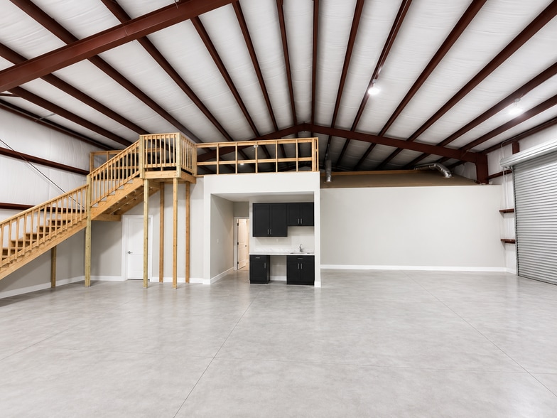 More Photos Of 4122 Meeting Street Rd, Charleston Warehouse For Lease