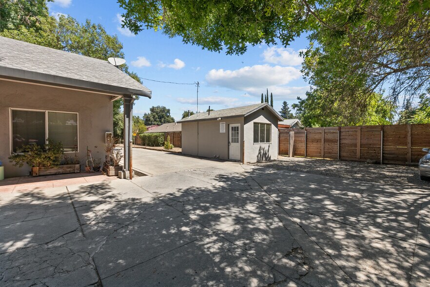 More Photos Of 1617-1621 Lisbon Ave, West Sacramento Apartments For Sale