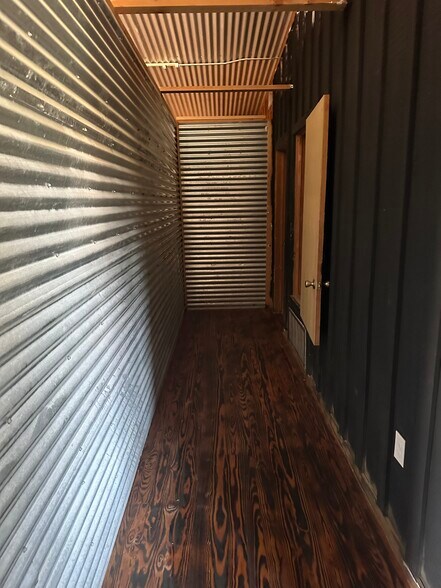 More Photos Of 2718 Gilmer Rd, Longview Restaurant For Lease