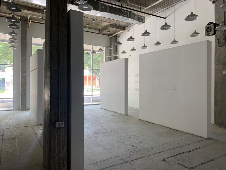 More Photos Of 507 Pressler St, Austin Apartments For Lease