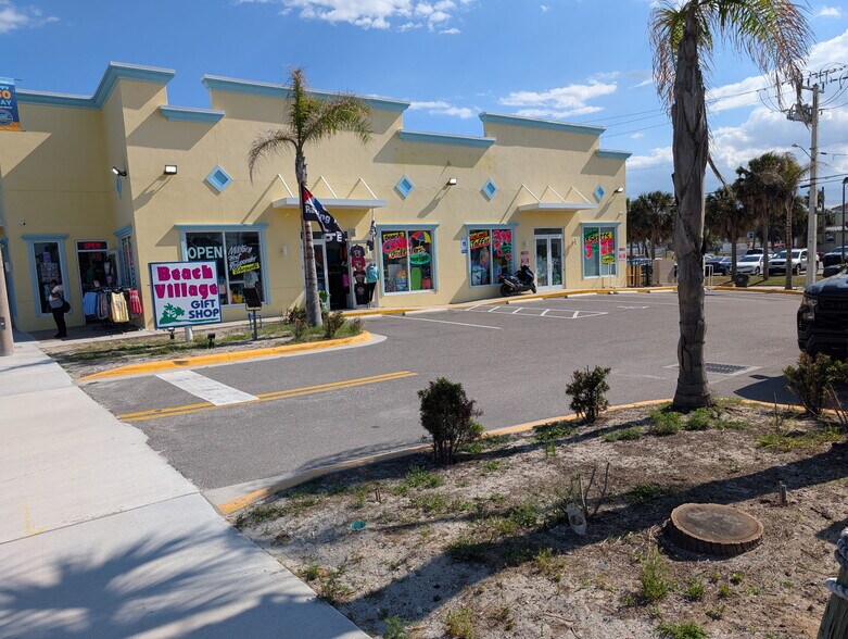 More Photos Of 128 S Atlantic Ave, Daytona Beach Freestanding For Sale