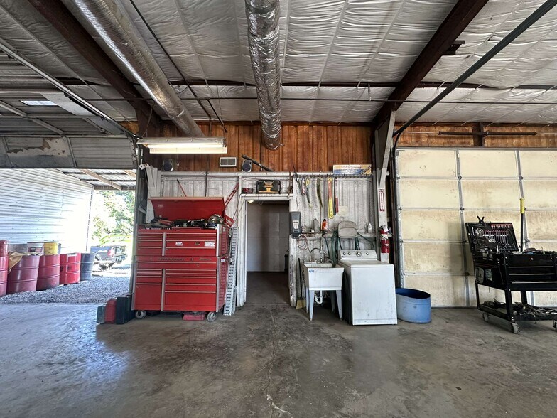 More Photos Of 210 State Highway J, Hayti Auto Dealership For Sale