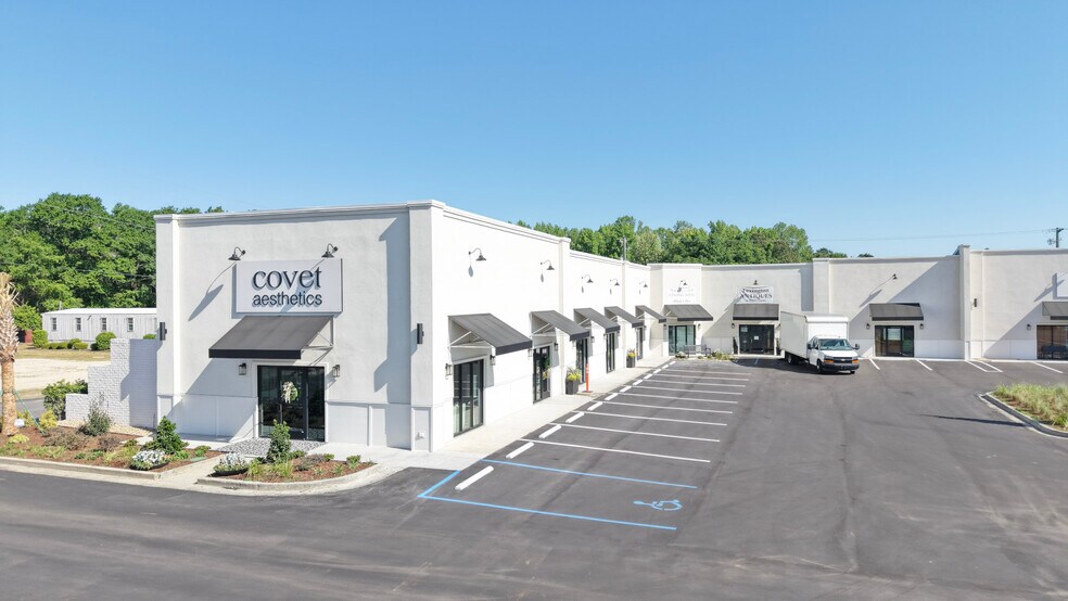 More Photos Of 1812 Augusta Hwy, Lexington Storefront For Lease