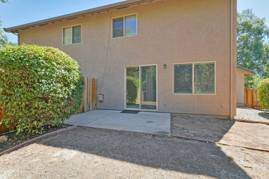 More Photos Of 3155 Navion Ct, Cameron Park Apartments For Sale