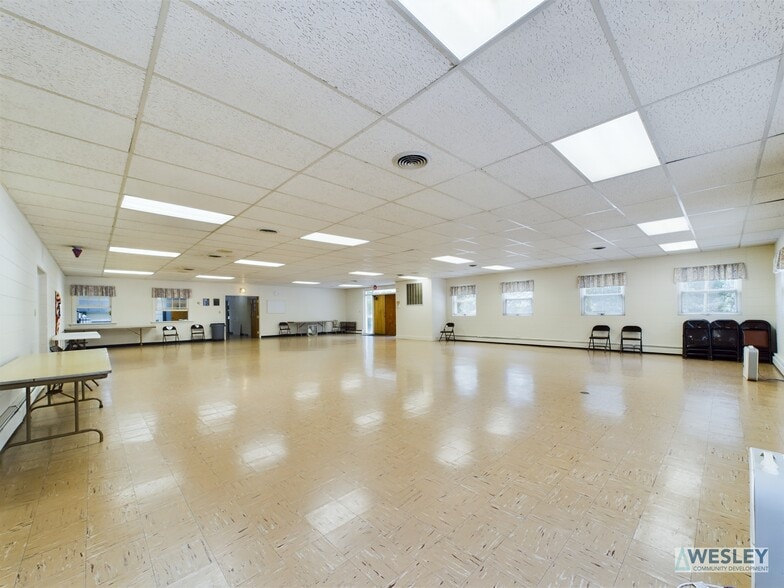 More Photos Of 2405 Bellemeade St, High Point Religious Facility For Sale
