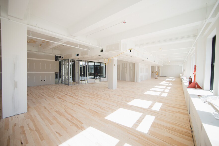 More Photos Of 400 Granby St, Norfolk Office For Lease