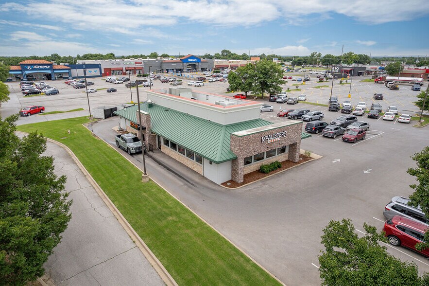 Primary Photo Of 12707 E 86th Pl N, Owasso General Retail For Sale