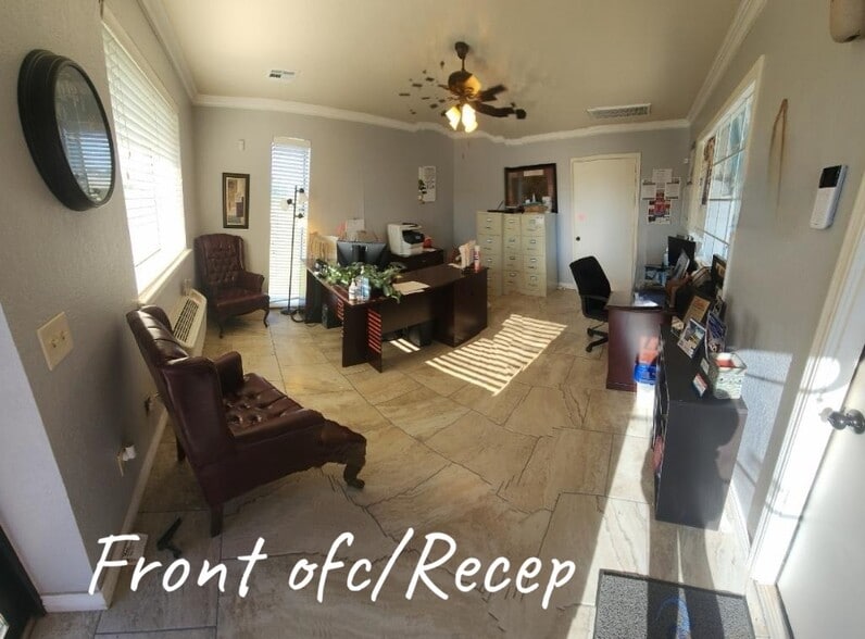 More Photos Of 511 Tower Cir, Oklahoma City Distribution For Lease
