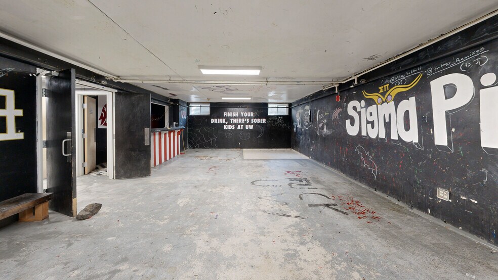 More Photos Of 700 NE California St, Pullman Apartments For Sale