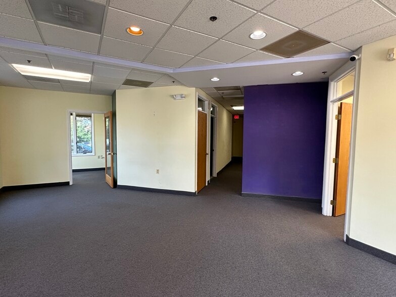More Photos Of 305 Harrison St, Leesburg Medical For Lease