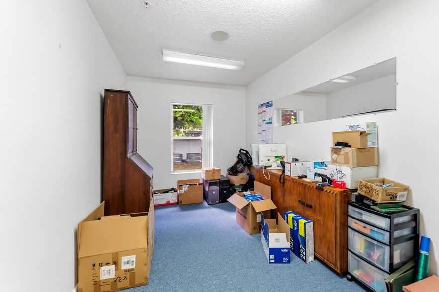 More Photos Of 130 Pinellas Way N, Saint Petersburg Office For Sale