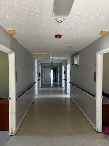 More Photos Of 2200 N Coltrane Rd, Oklahoma City Skilled Nursing Facility For Sale